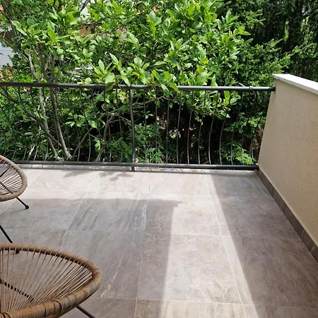 H&h - Adults Only Bed & Breakfast Rovinj