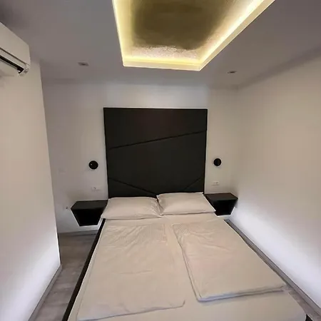 H&h - Adults Only Отель типа 