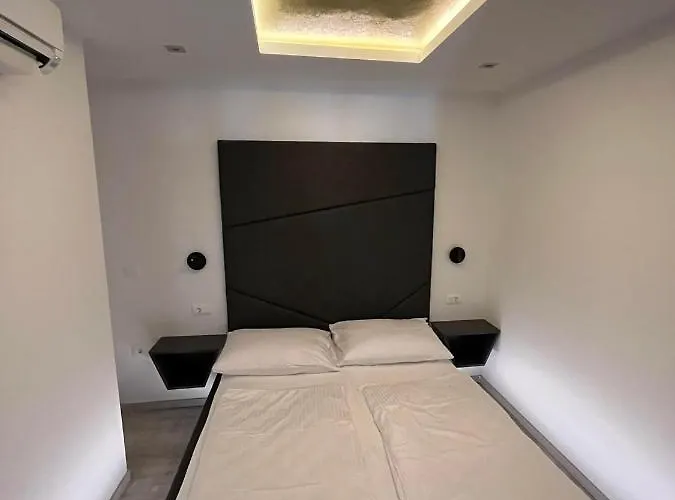 H&h - Adults Only krevet i doručak 3*