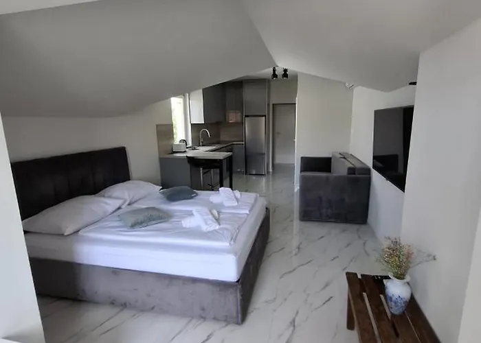 H&h - Adults Only krevet i doručak