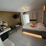 Pensionat H&h - Adults Only 3*